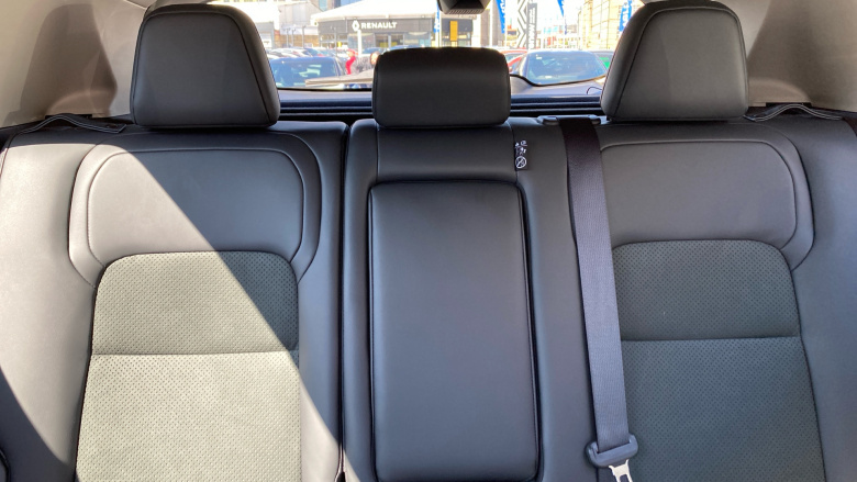 Nissan ARIYA 160kW Evolve 63kWh 5dr Auto Electric Hatchback